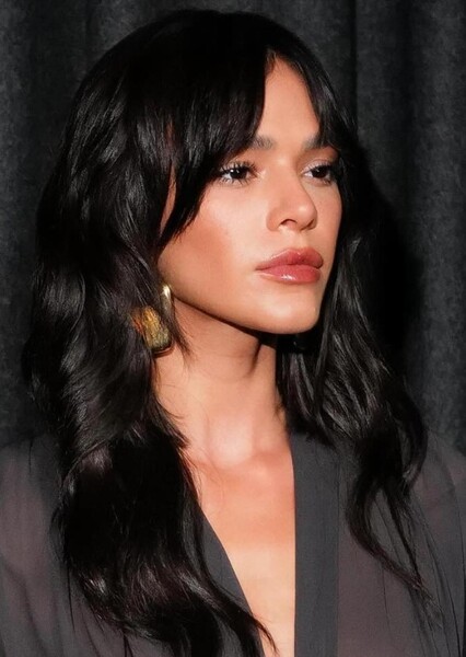 Bruna Marquezine photo
