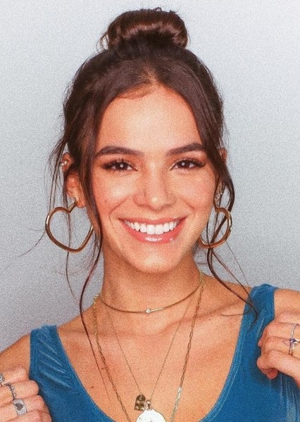 Bruna Marquezine photo