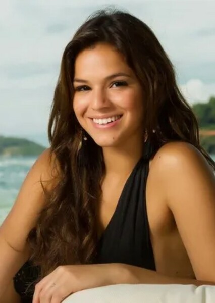 Bruna Marquezine photo