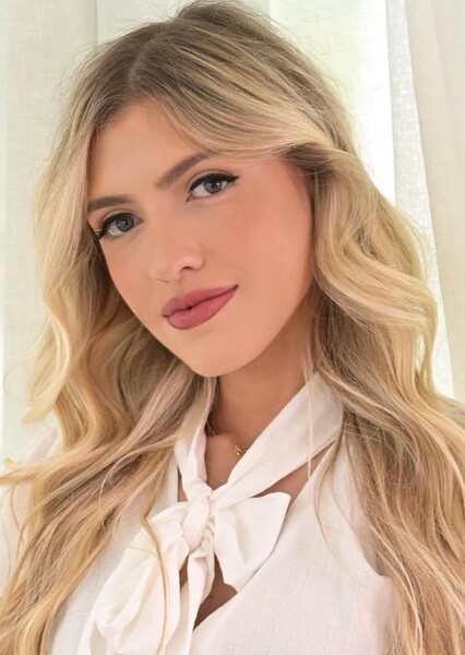 Bruna Olmeda photo