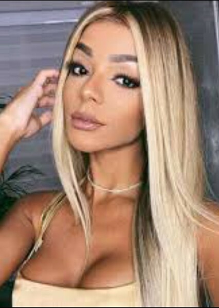 Brunna Gonçalves photo
