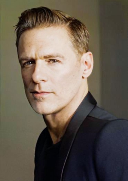 Bryan Adams