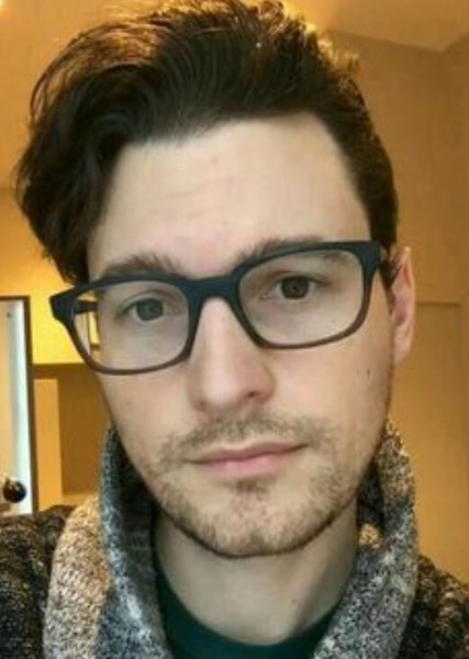 Bryan Dechart photo