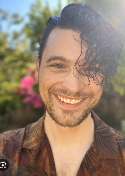 Bryan Dechart photo