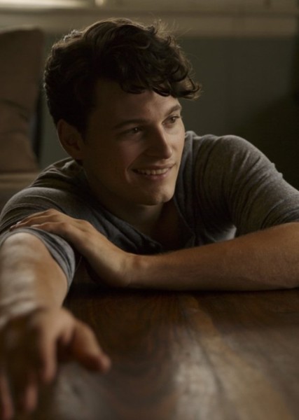 Bryan Dechart photo