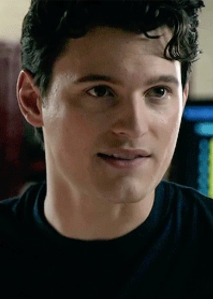 Bryan Dechart photo
