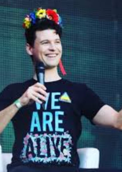 Bryan Dechart photo