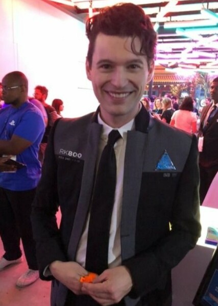 Bryan Dechart photo