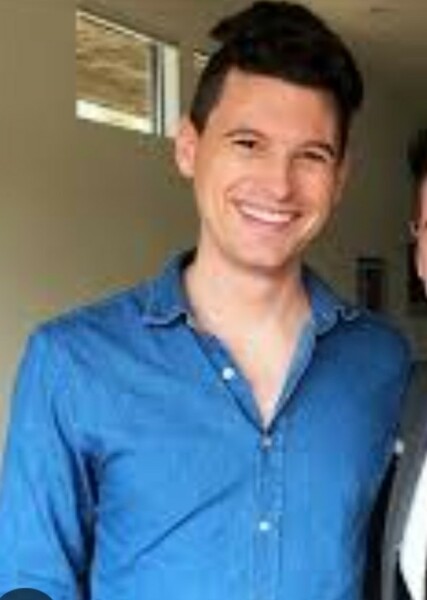 Bryan Dechart photo