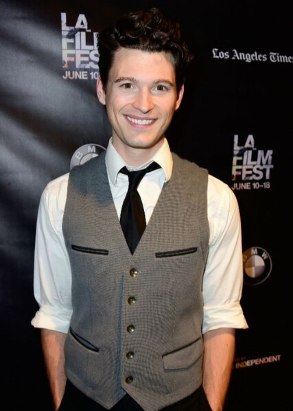 Bryan Dechart photo