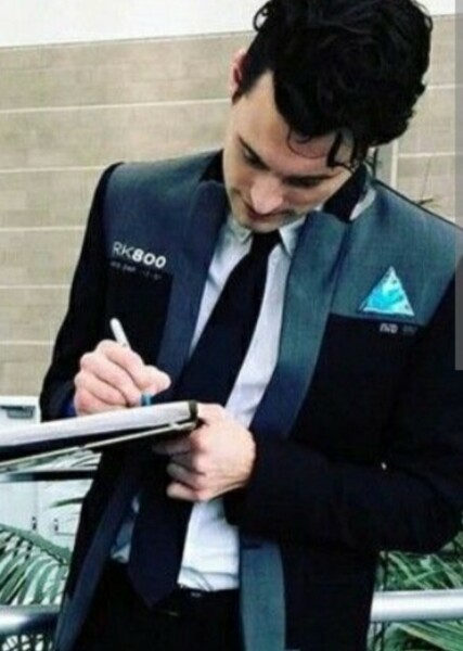 Bryan Dechart photo