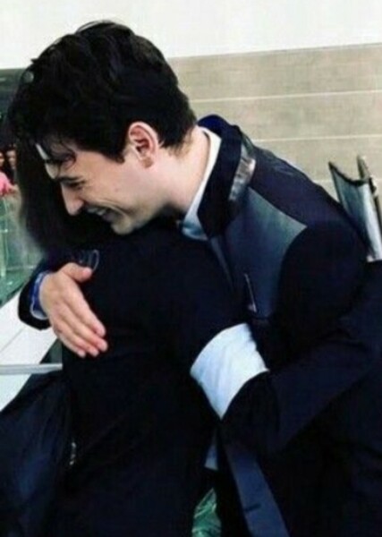 Bryan Dechart photo