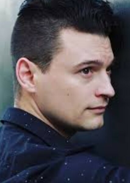 Bryan Dechart photo