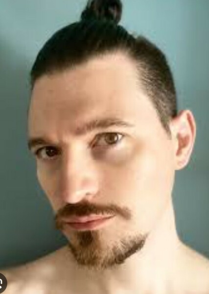Bryan Dechart photo