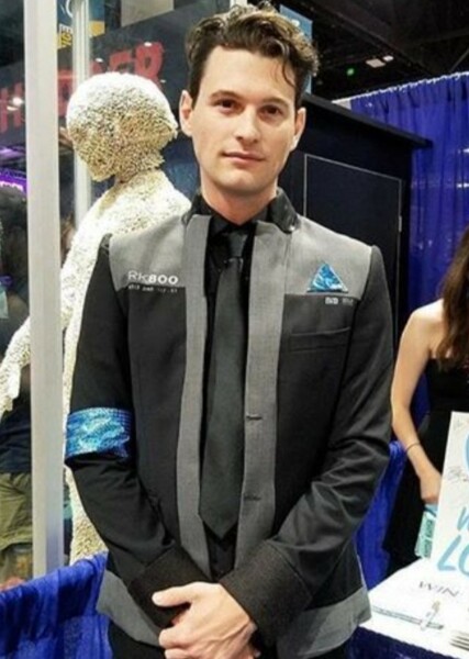 Bryan Dechart photo