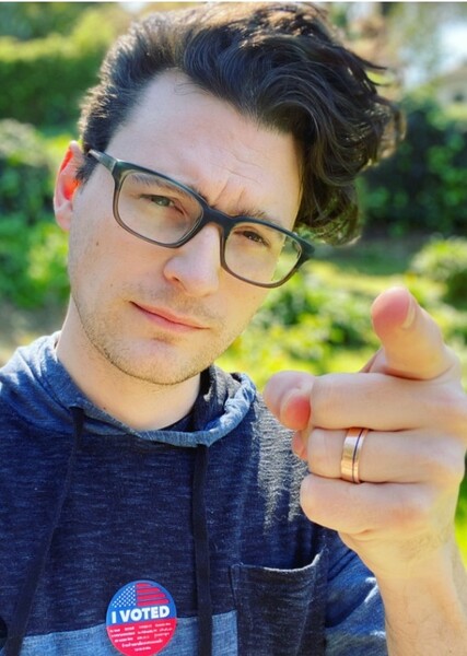 Bryan Dechart photo