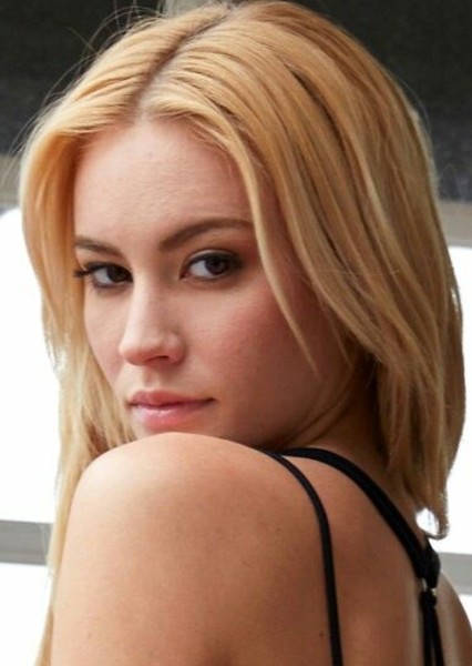 Bryana Holly photo