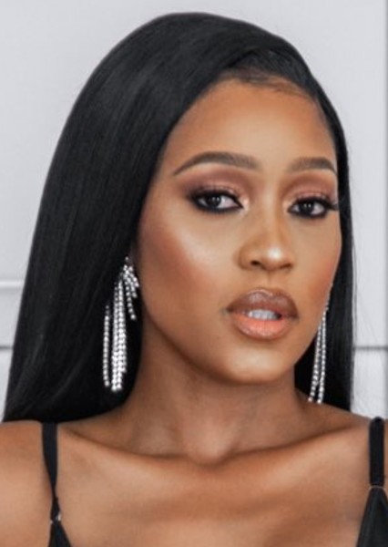 Buhle Samuels photo