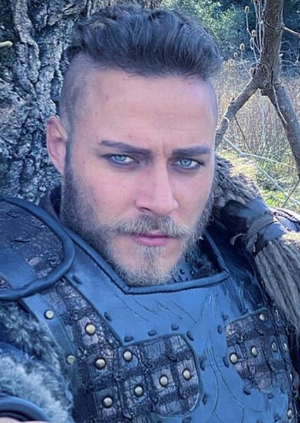 Burak Çelik photo