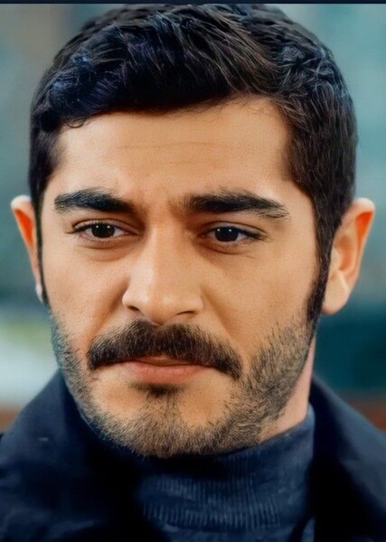 Burak Deniz photo