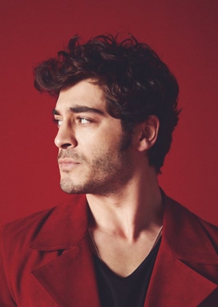 Burak Deniz photo