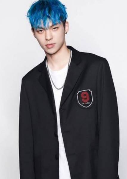 BX (Lee Byoung-gon) photo