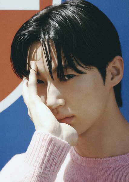 Byeon Woo-seok photo