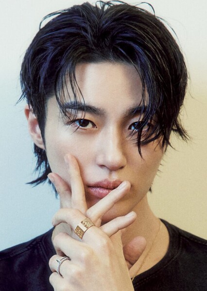Byeon Woo-seok photo