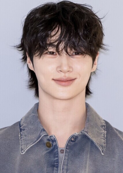 Byeon Woo-seok photo