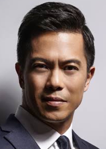 Byron Mann photo