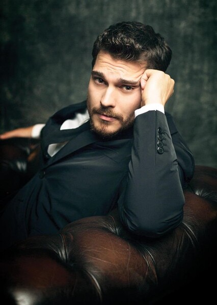 Çağatay Ulusoy photo