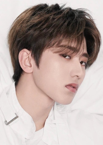 Cai Xukun photo