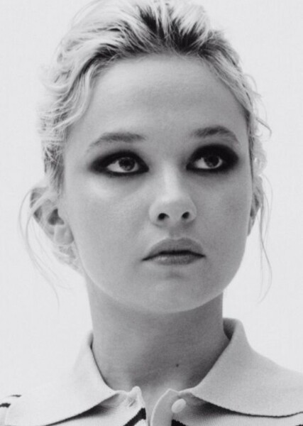 Cailee Spaeny photo