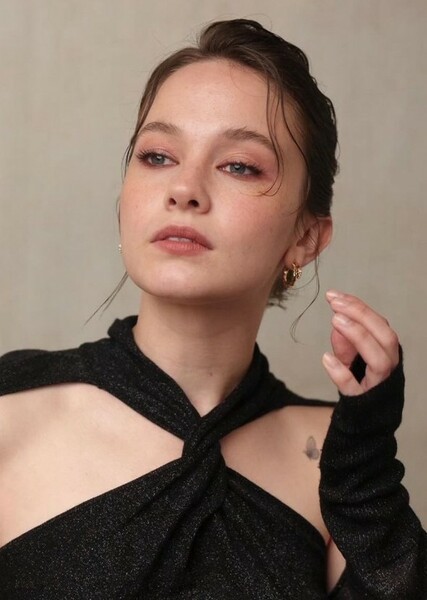 Cailee Spaeny photo