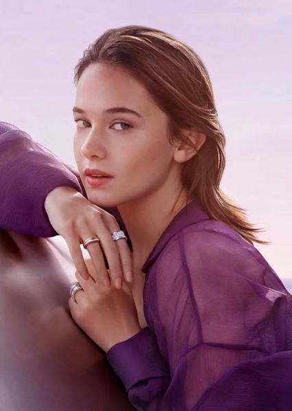 Cailee Spaeny photo