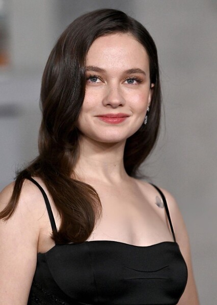 Cailee Spaeny photo