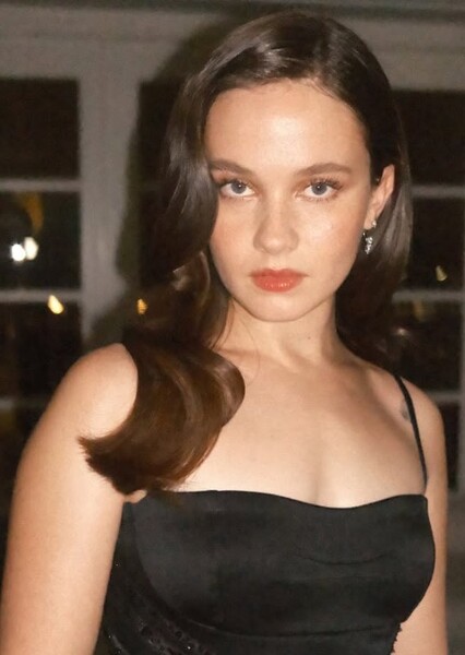 Cailee Spaeny photo