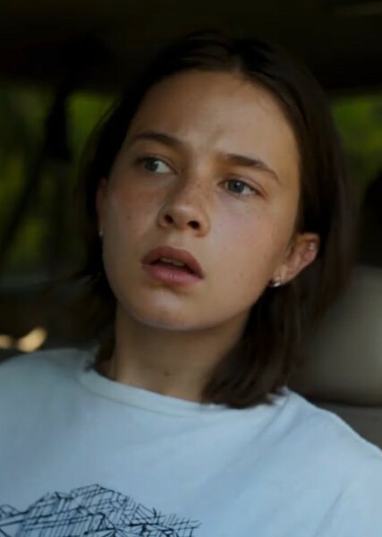 Cailee Spaeny photo