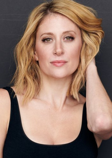 Caissie Levy