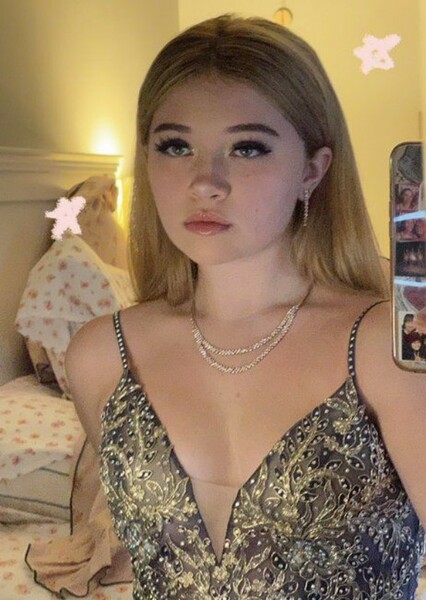Caitibuggz photo