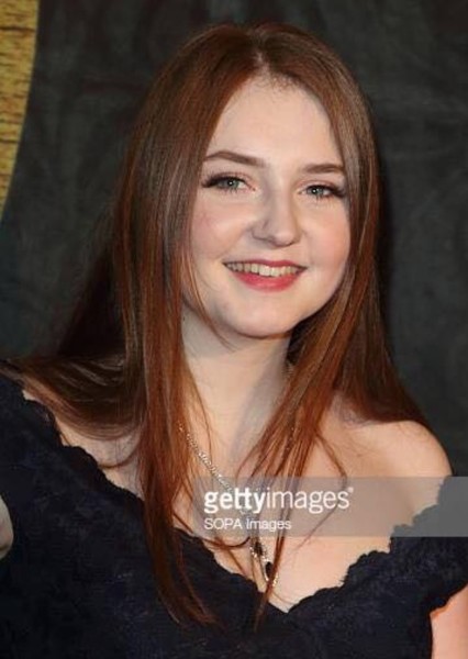 Caitlin Blackwood photo