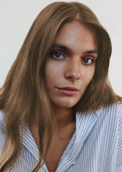 Caitlin Stasey photo