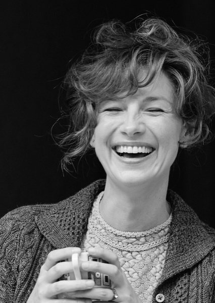 Caitríona Balfe photo