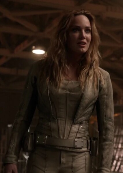 Caity Lotz photo