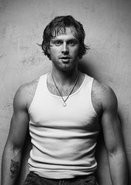 Calahan Skogman photo