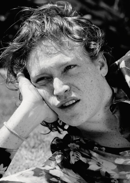 Caleb Landry Jones photo