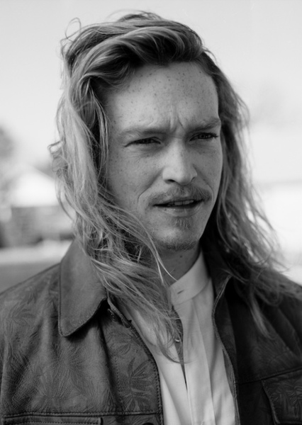 Caleb Landry Jones photo