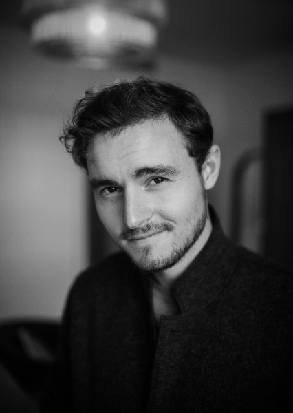 Callan McAuliffe photo