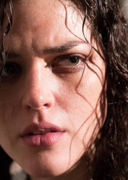 Callie Hernandez photo