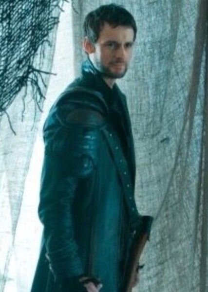 Callum Blue photo